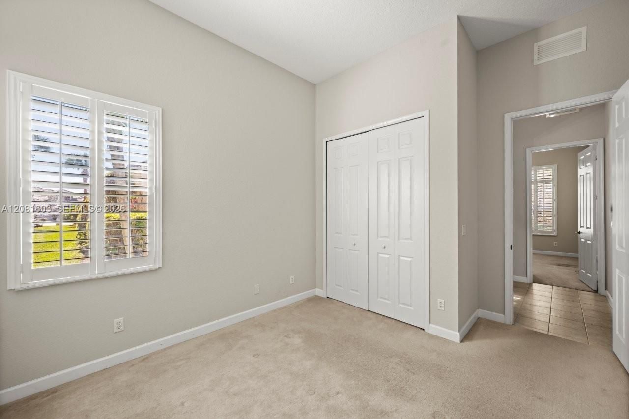 303 NW Somerset Cir, Port Saint Lucie, FL 34983 Photo