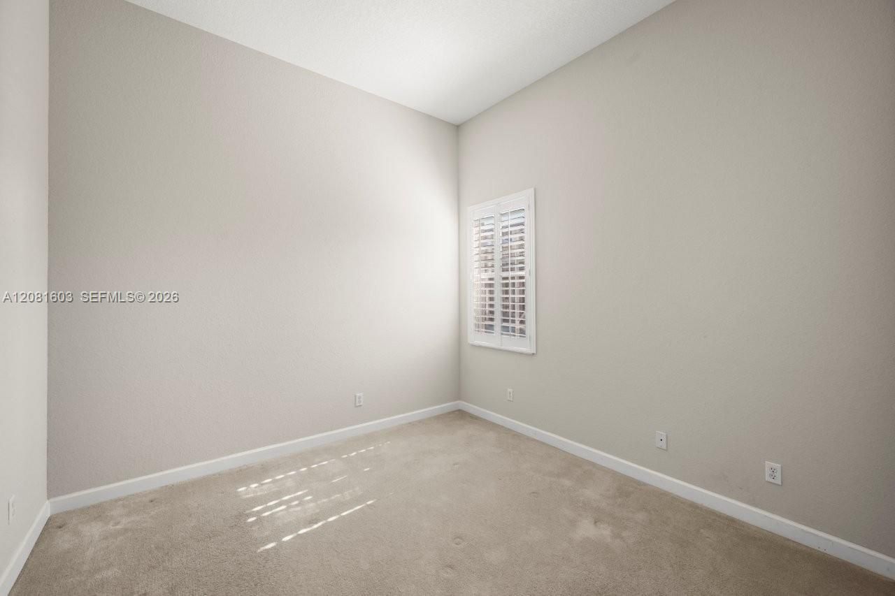 303 NW Somerset Cir, Port Saint Lucie, FL 34983 Photo