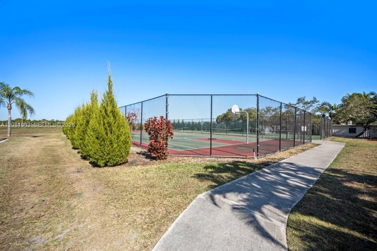 303 NW Somerset Cir, Port Saint Lucie, FL 34983 Photo