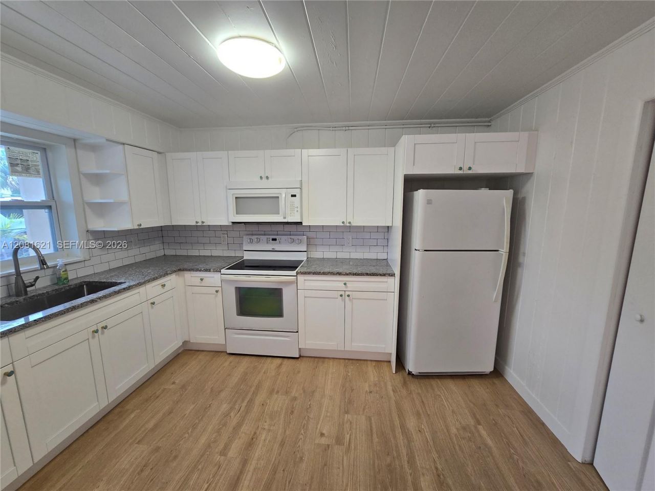 4000 Greenwood Ave , West Palm Beach, FL 33407 Photo