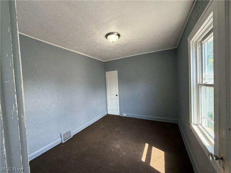 3305 W 33rd Street, Cleveland, OH 44109 Photo 13