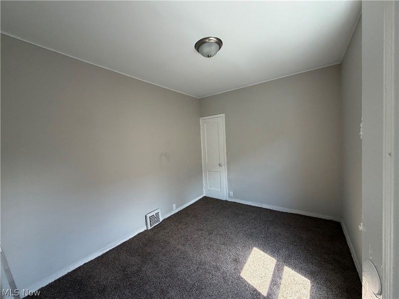 3305 W 33rd Street, Cleveland, OH 44109 Photo 4