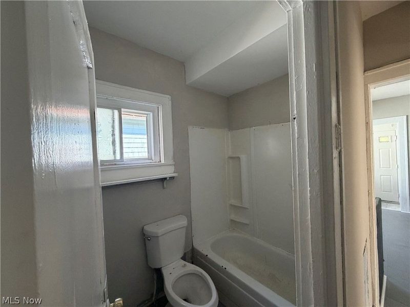 3305 W 33rd Street, Cleveland, OH 44109 Photo 7