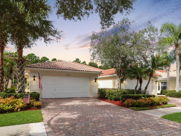 9164 SE Hawks Nest Court , Hobe Sound, FL 33455