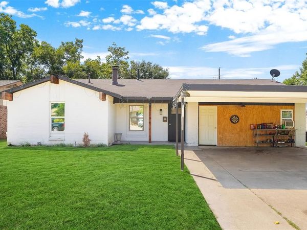 2108 Meadow Lark, Irving, TX 75060