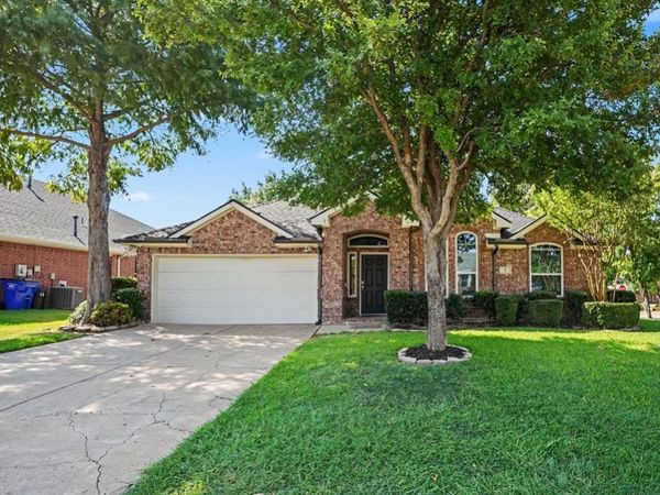 1 Mary Lou Court, Mansfield, TX 76063