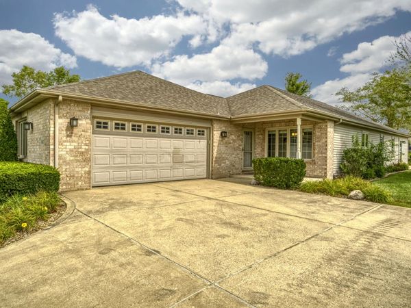 9881 Hart Street , St. John, IN 46373