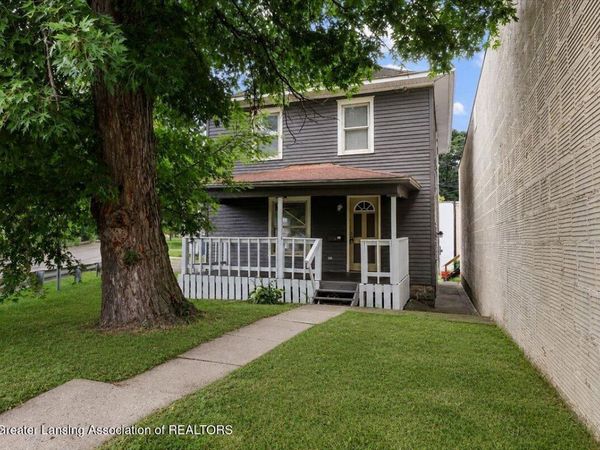 1818 S Washington Avenue, Lansing, MI 48910