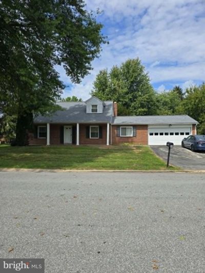 84 CROSSWIND DRIVE, SHREWSBURY, PA 17361