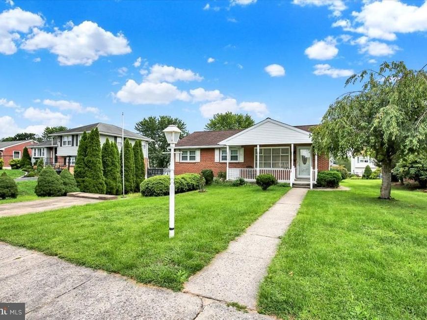105 Virginia Avenue, Reading, PA 19606 Main Photo