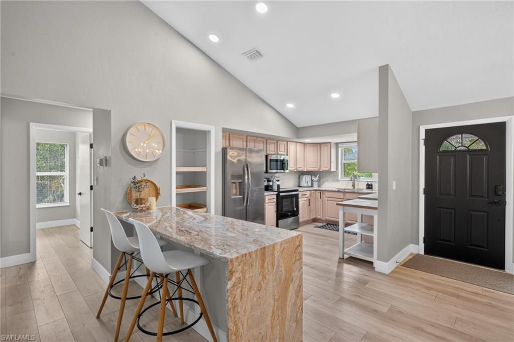 9076 Mockingbird Dr, Sanibel, FL 33957 Photo