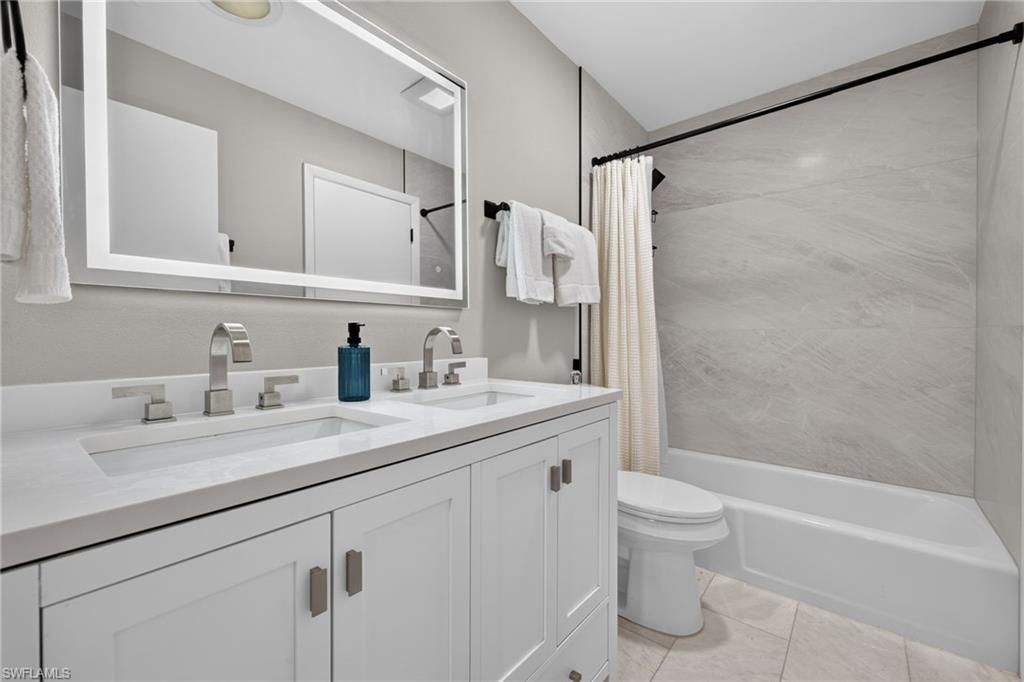 9076 Mockingbird Dr, Sanibel, FL 33957 Photo