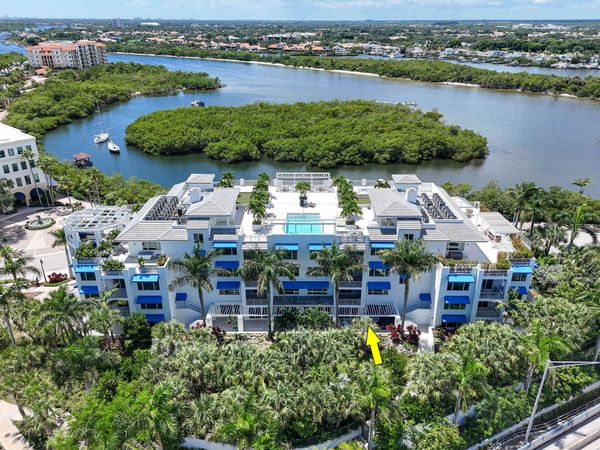 1 S COASTAL Way, Unit 202, Jupiter, FL 33477