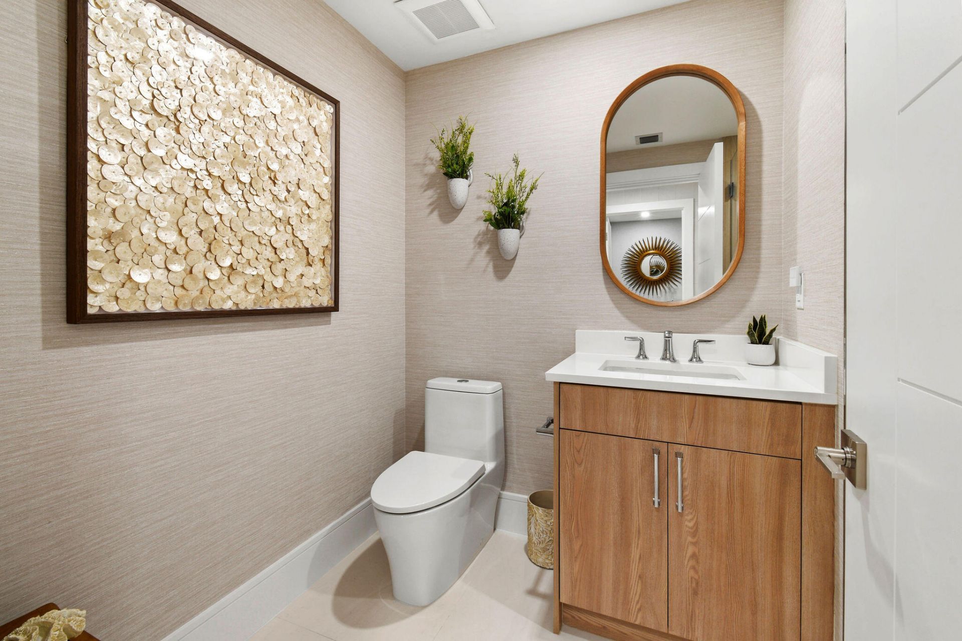 1 S Coastal Way, Unit 202, Jupiter, FL 33477 Photo