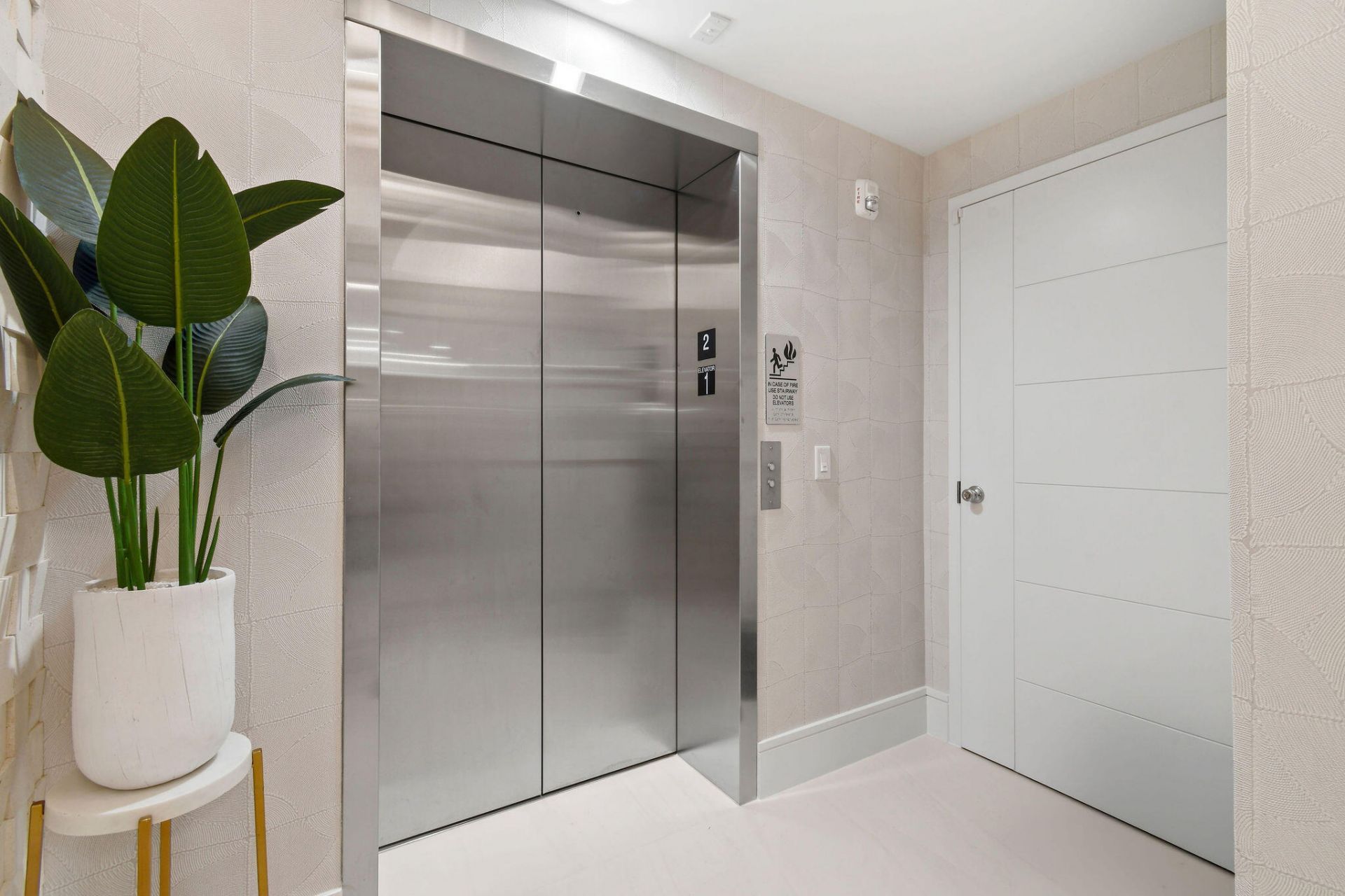 1 S Coastal Way, Unit 202, Jupiter, FL 33477 Photo