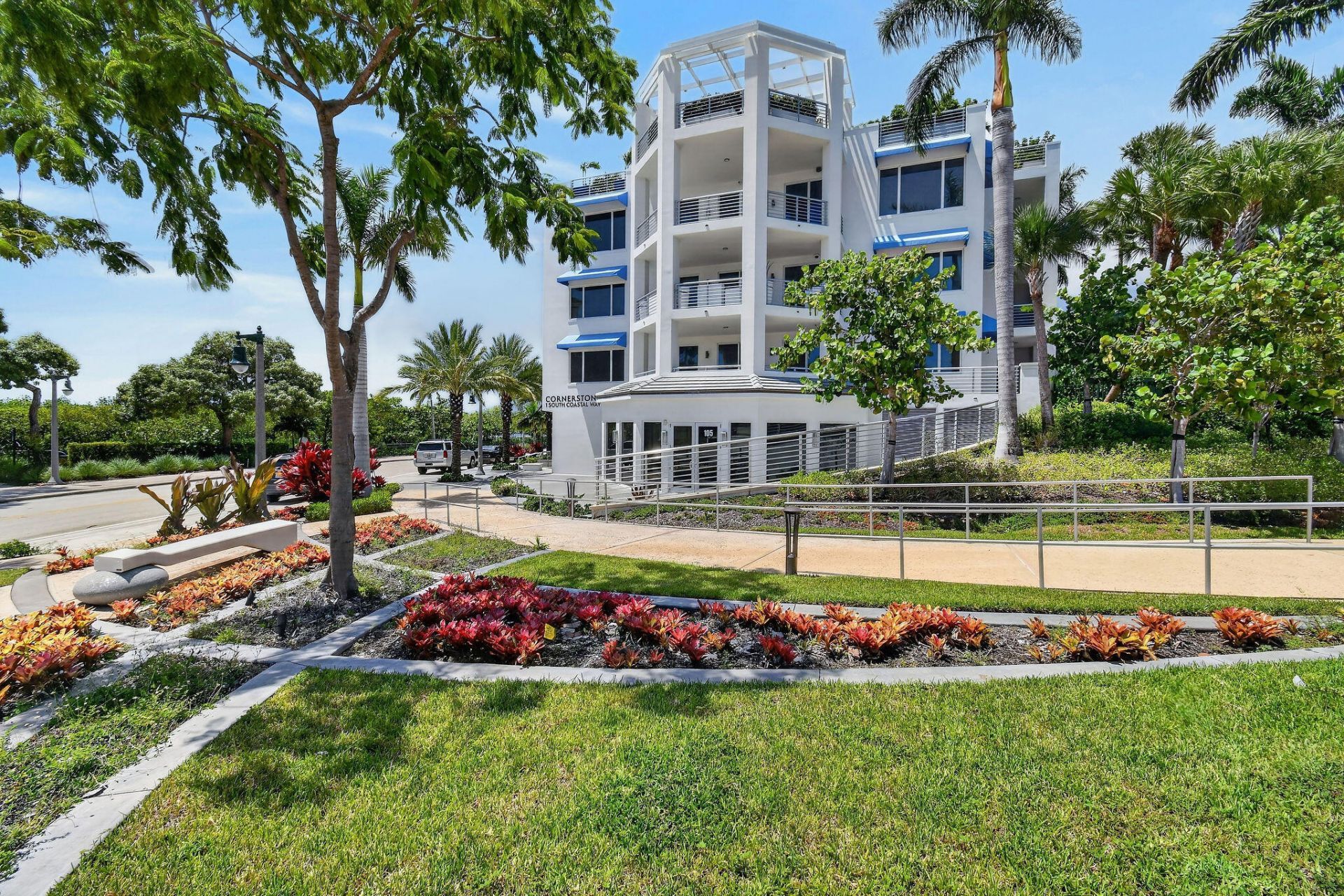 1 S Coastal Way, Unit 202, Jupiter, FL 33477 Photo