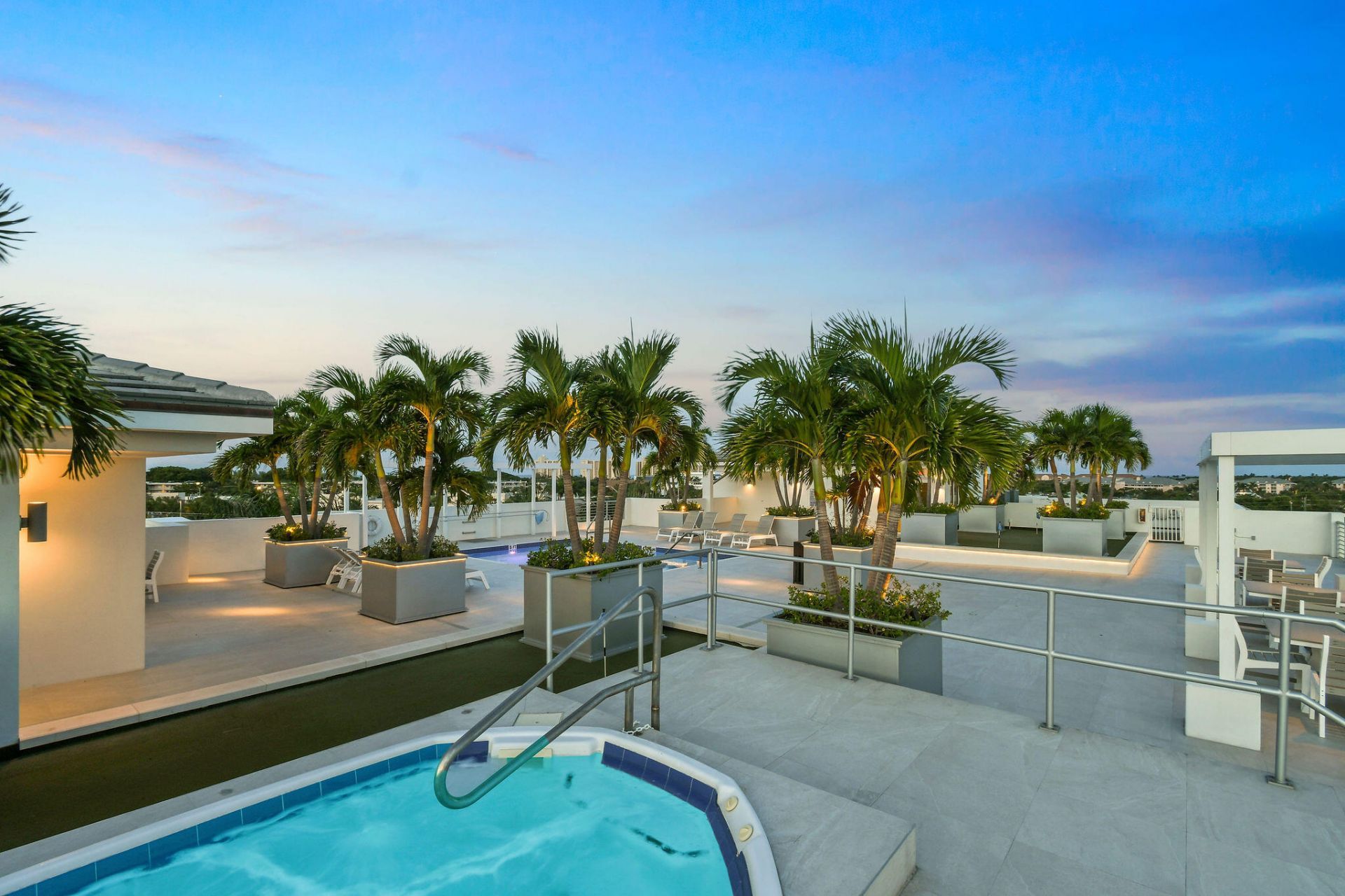 1 S Coastal Way, Unit 202, Jupiter, FL 33477 Photo
