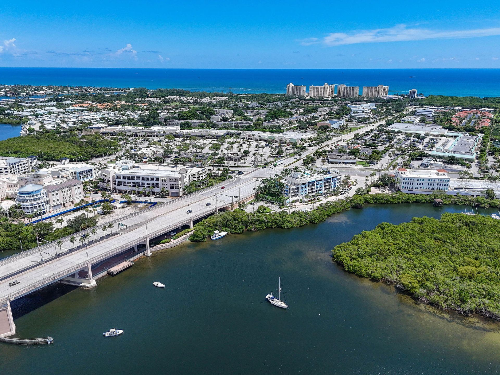 1 S Coastal Way, Unit 202, Jupiter, FL 33477 Photo