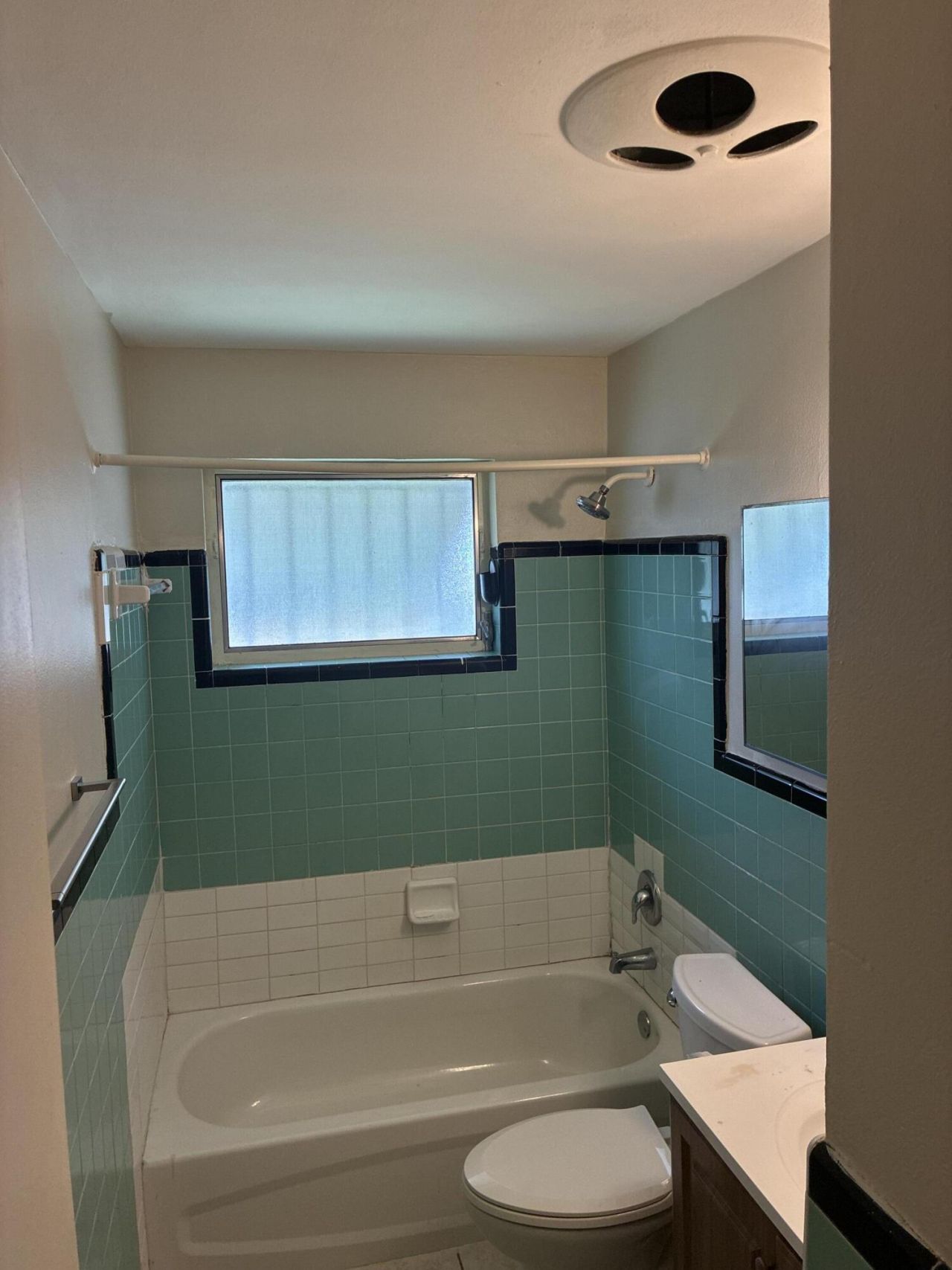 517 Silver Beach Road, Lake Park, FL 33403 Photo