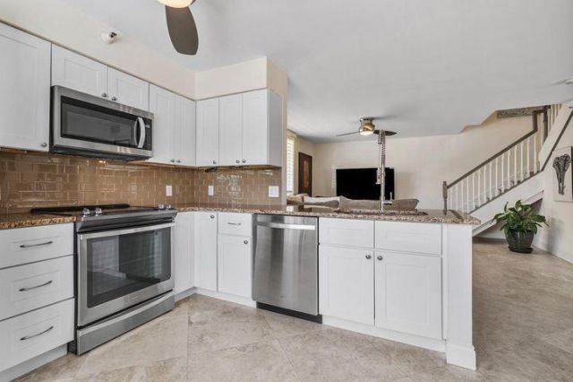 123 Yacht Club Way, Hypoluxo, FL 33462 Photo