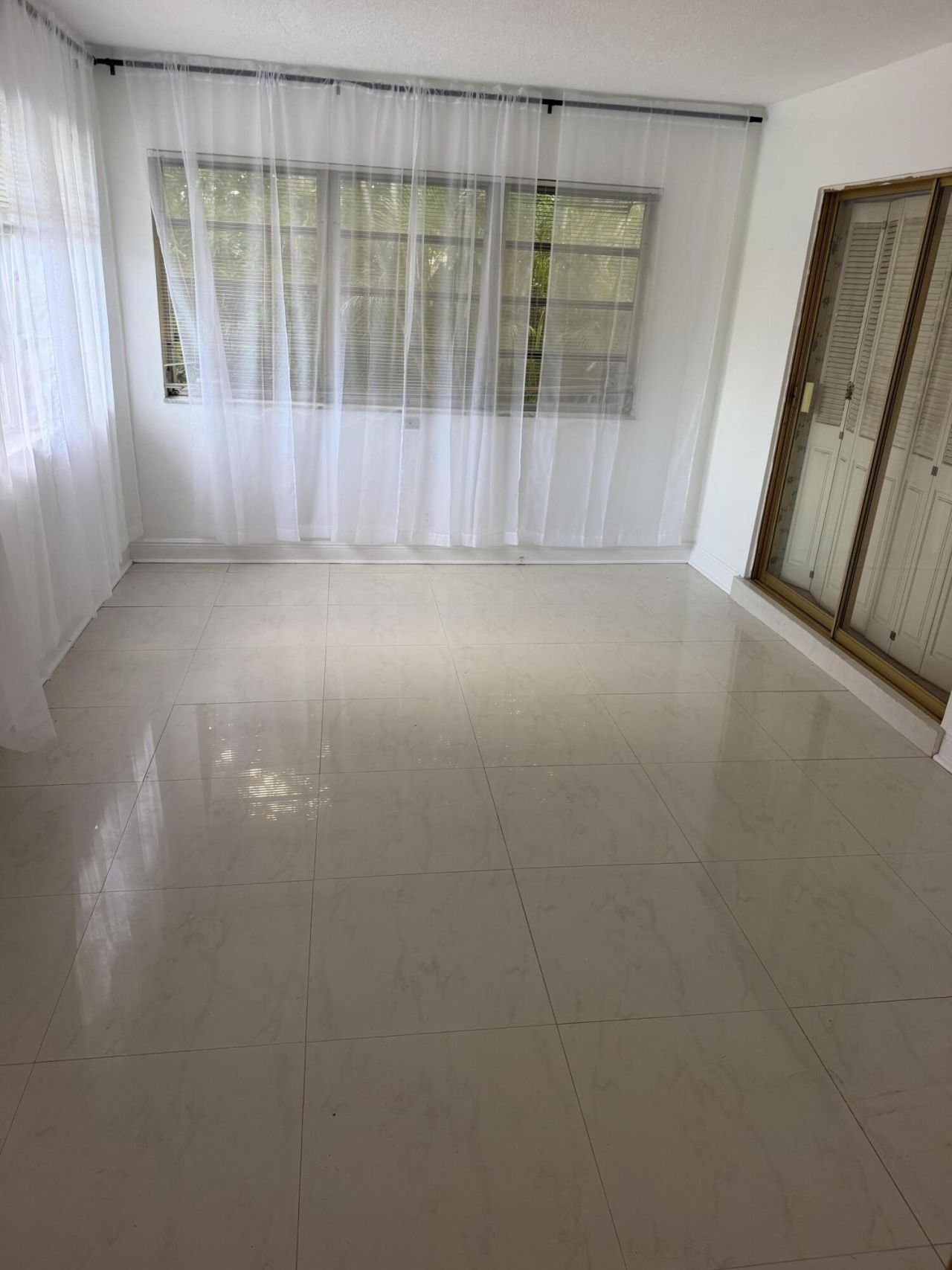 5501 Monroe Street, Hollywood, FL 33021 Photo