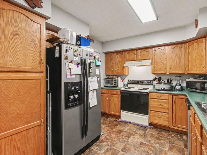 1550 Taramore Drive, Unit 102, Florence, KY 41042 Photo 11