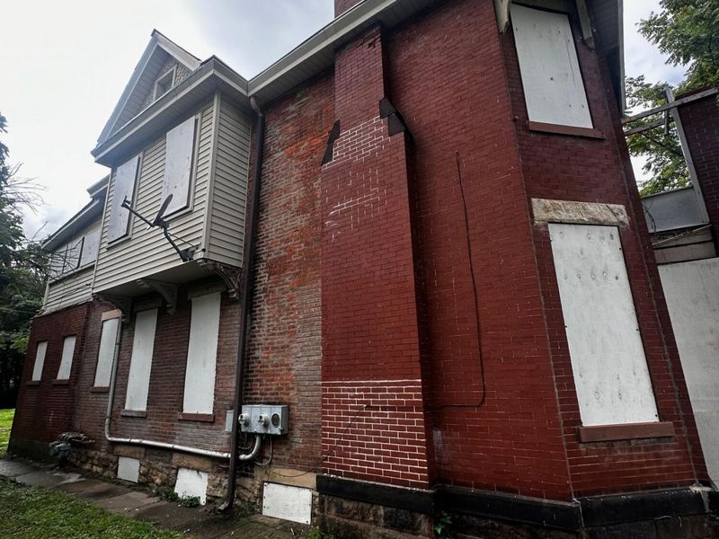 617 Oakwood Avenue, Columbus, OH 43205 Photo 2