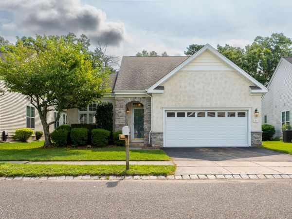 11 Westport Drive, Barnegat, NJ 08005