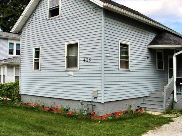 413 N Memorial DRIVE, Racine, WI 53404