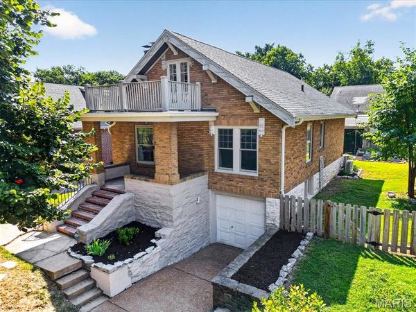 7210 Colgate Avenue, University City, MO 63130