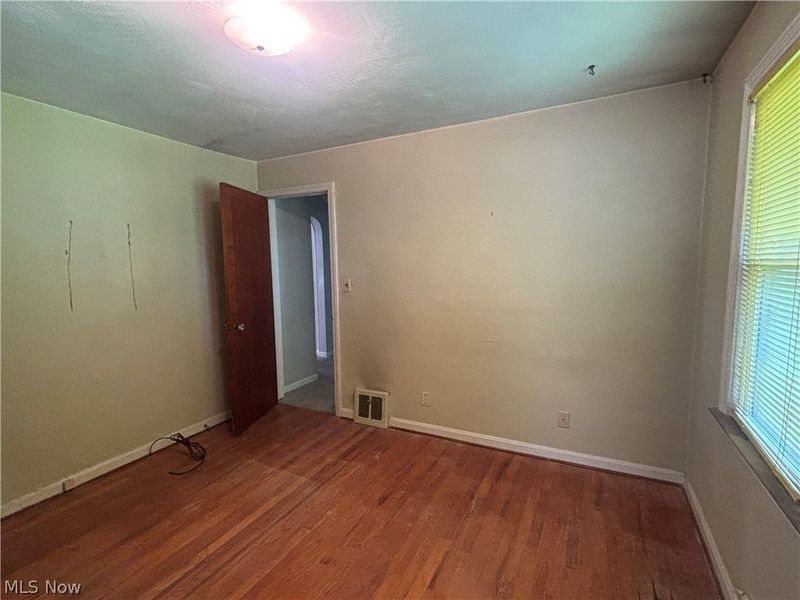 205 Mansell Drive, Liberty, OH 44505 Photo 14