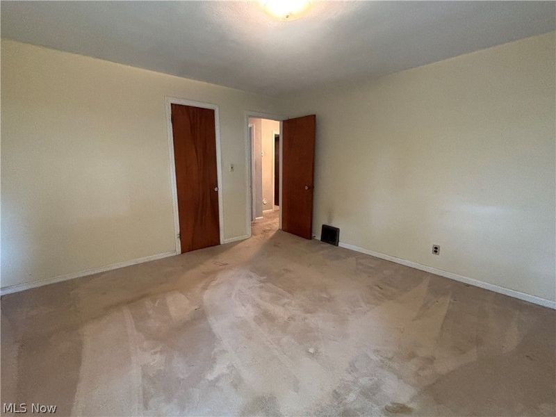 205 Mansell Drive, Liberty, OH 44505 Photo 20