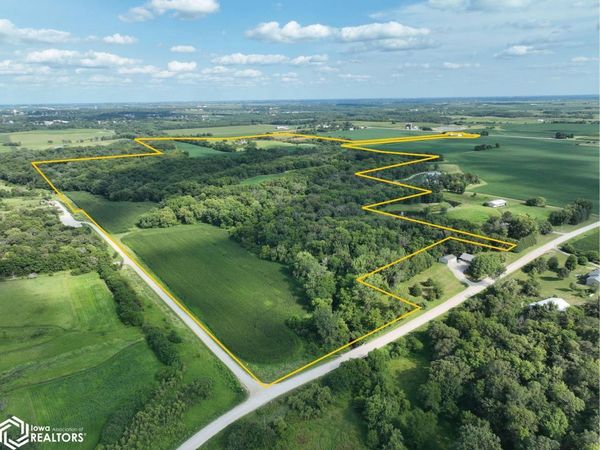 Co. Rd. G38 / 250th St., Washington, IA 52353