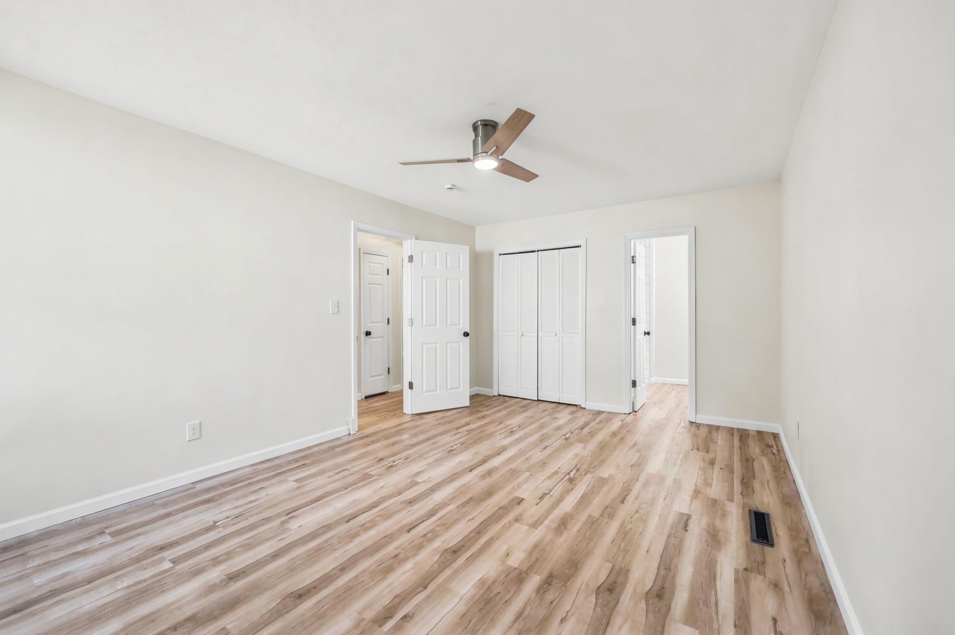 1114 Chicora Blvd. Photo 23