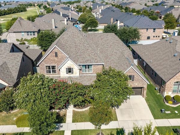 1305 5th Street , Argyle, TX 76226