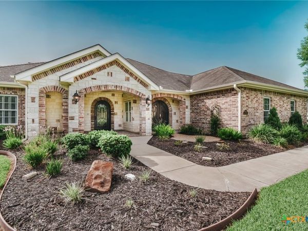 108 Ontario Street , Victoria, TX 77905