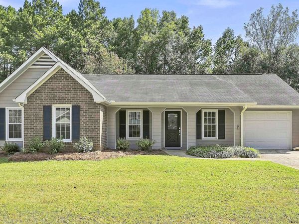 295 Cornwallis Way, Fayetteville, GA 30214