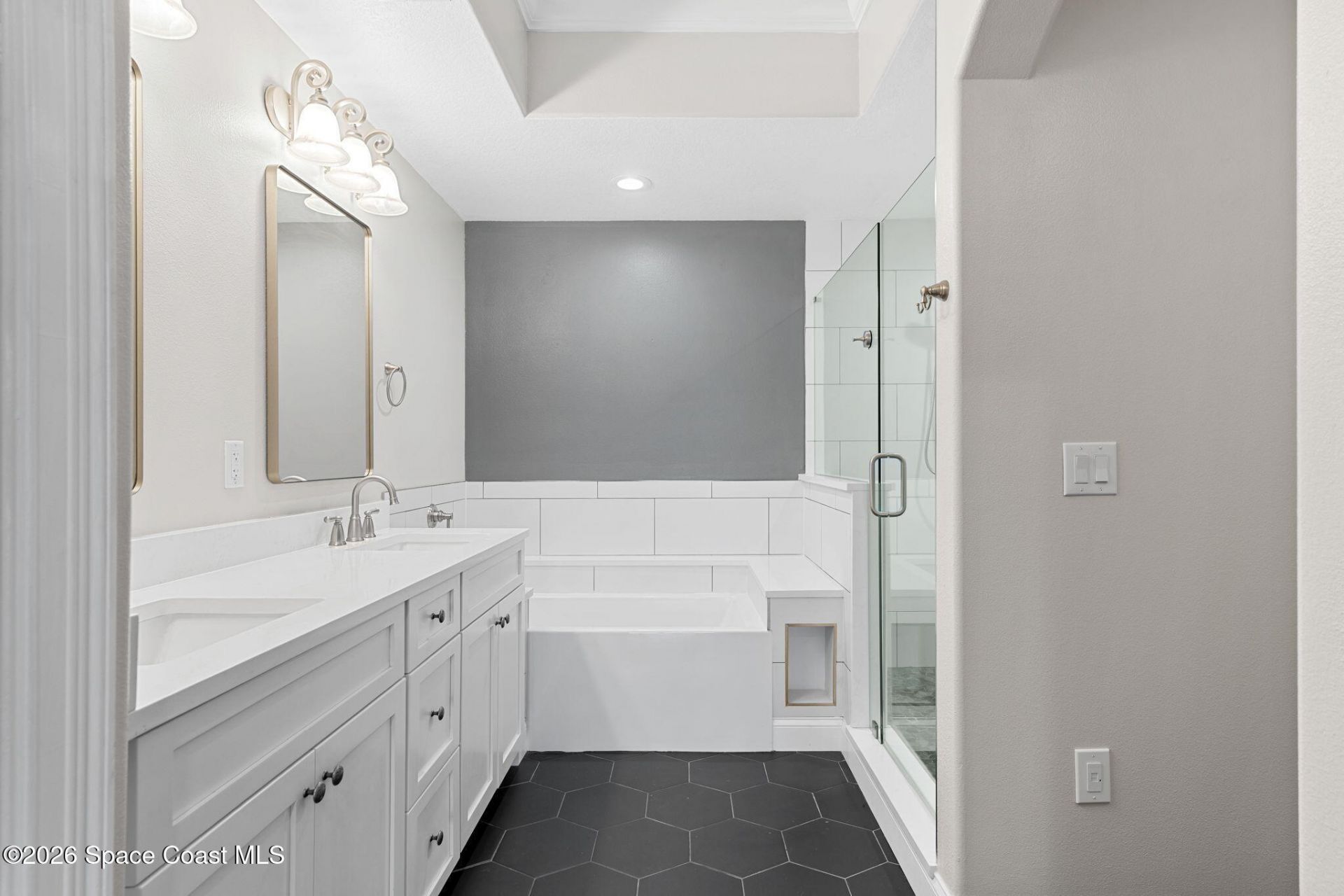 4007 N Harbor City Boulevard , Unit 402, Melbourne, FL 32935 Photo