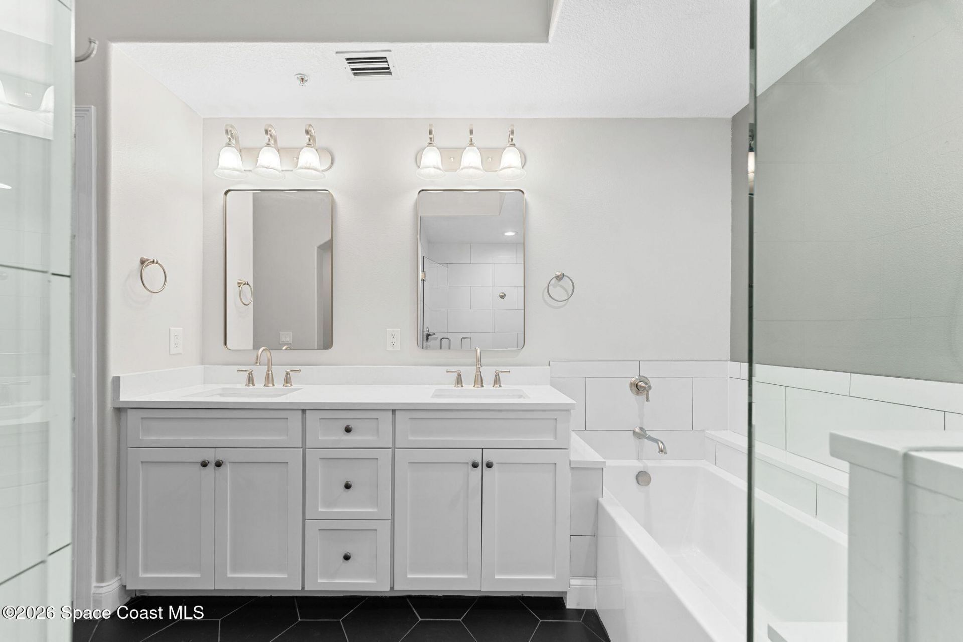4007 N Harbor City Boulevard , Unit 402, Melbourne, FL 32935 Photo