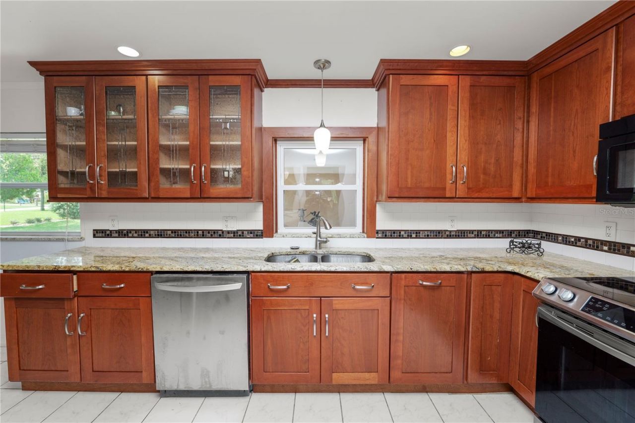 228 W Lake Ina Drive, Winter Haven, FL 33884 Photo