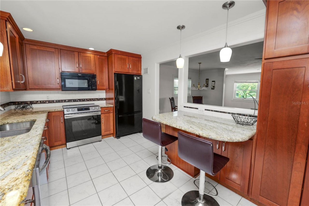 228 W Lake Ina Drive, Winter Haven, FL 33884 Photo