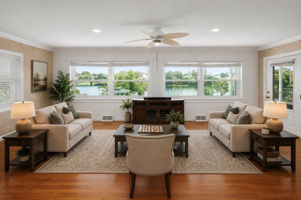 228 W Lake Ina Drive, Winter Haven, FL 33884 Photo