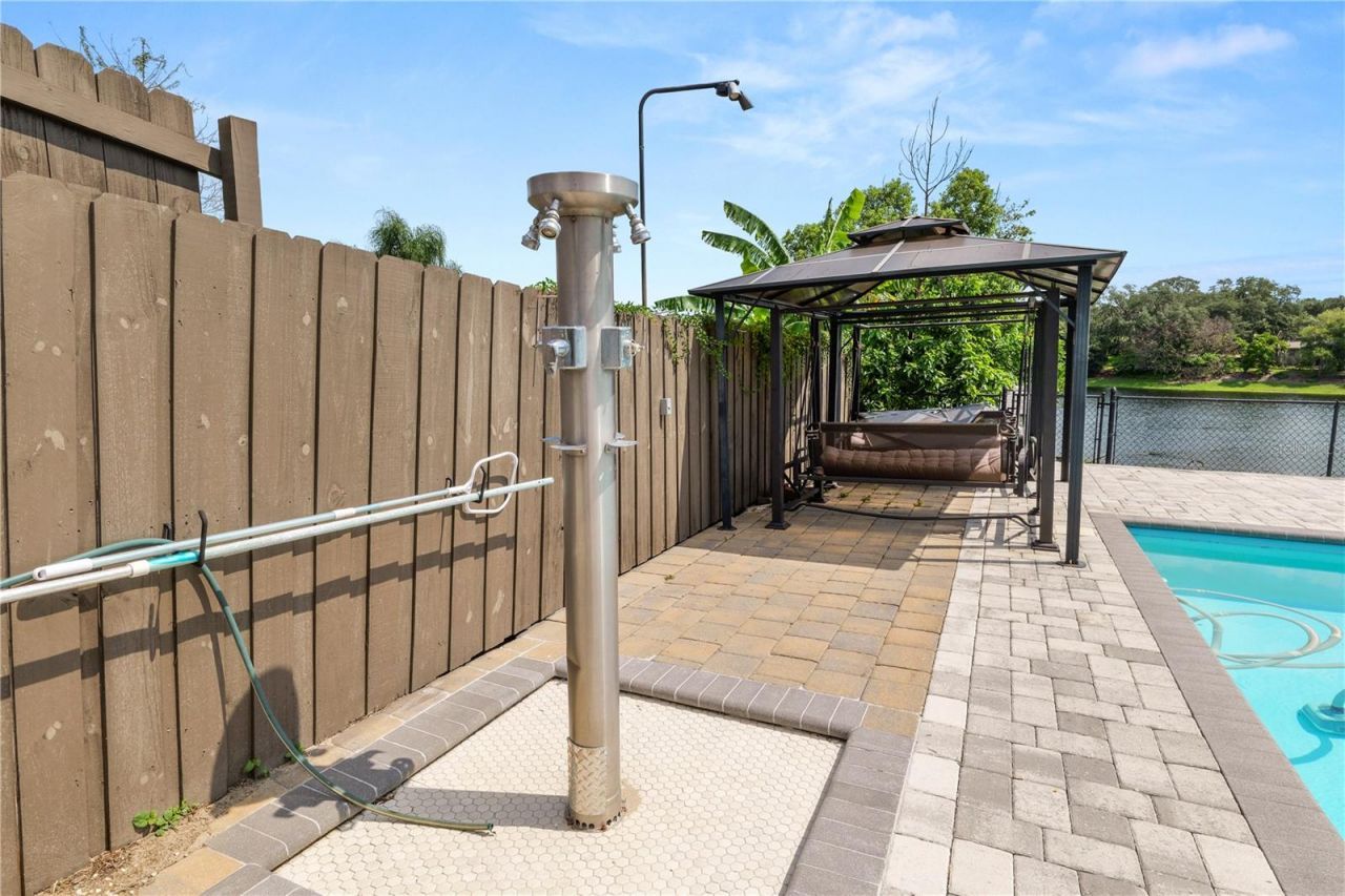 228 W Lake Ina Drive, Winter Haven, FL 33884 Photo
