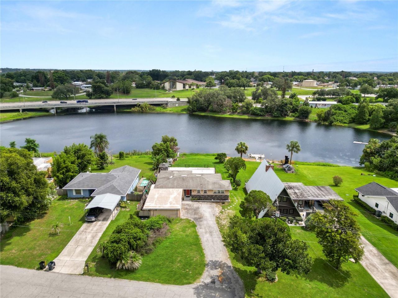 228 W Lake Ina Drive, Winter Haven, FL 33884 Photo