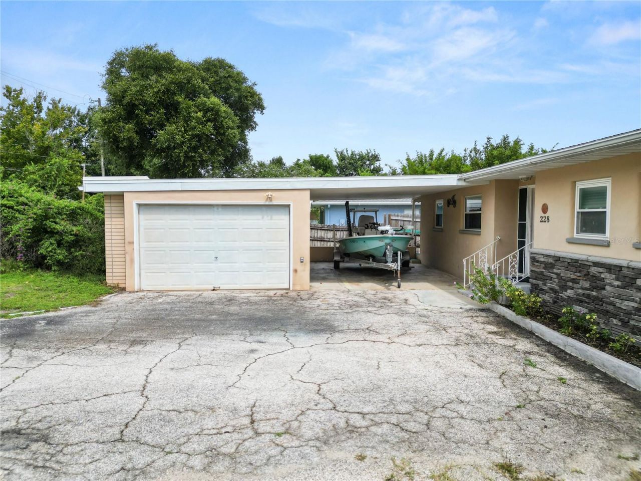 228 W Lake Ina Drive, Winter Haven, FL 33884 Photo