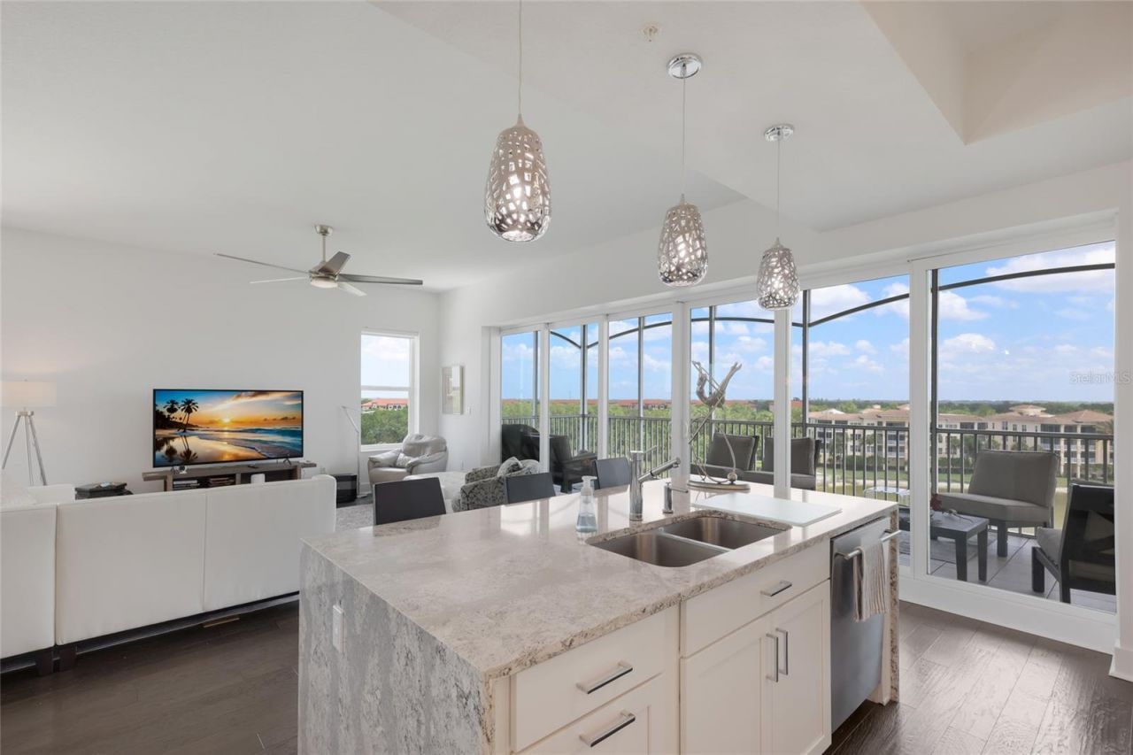 10530 Boardwalk Loop, Unit 601, Bradenton, FL 34202 Photo