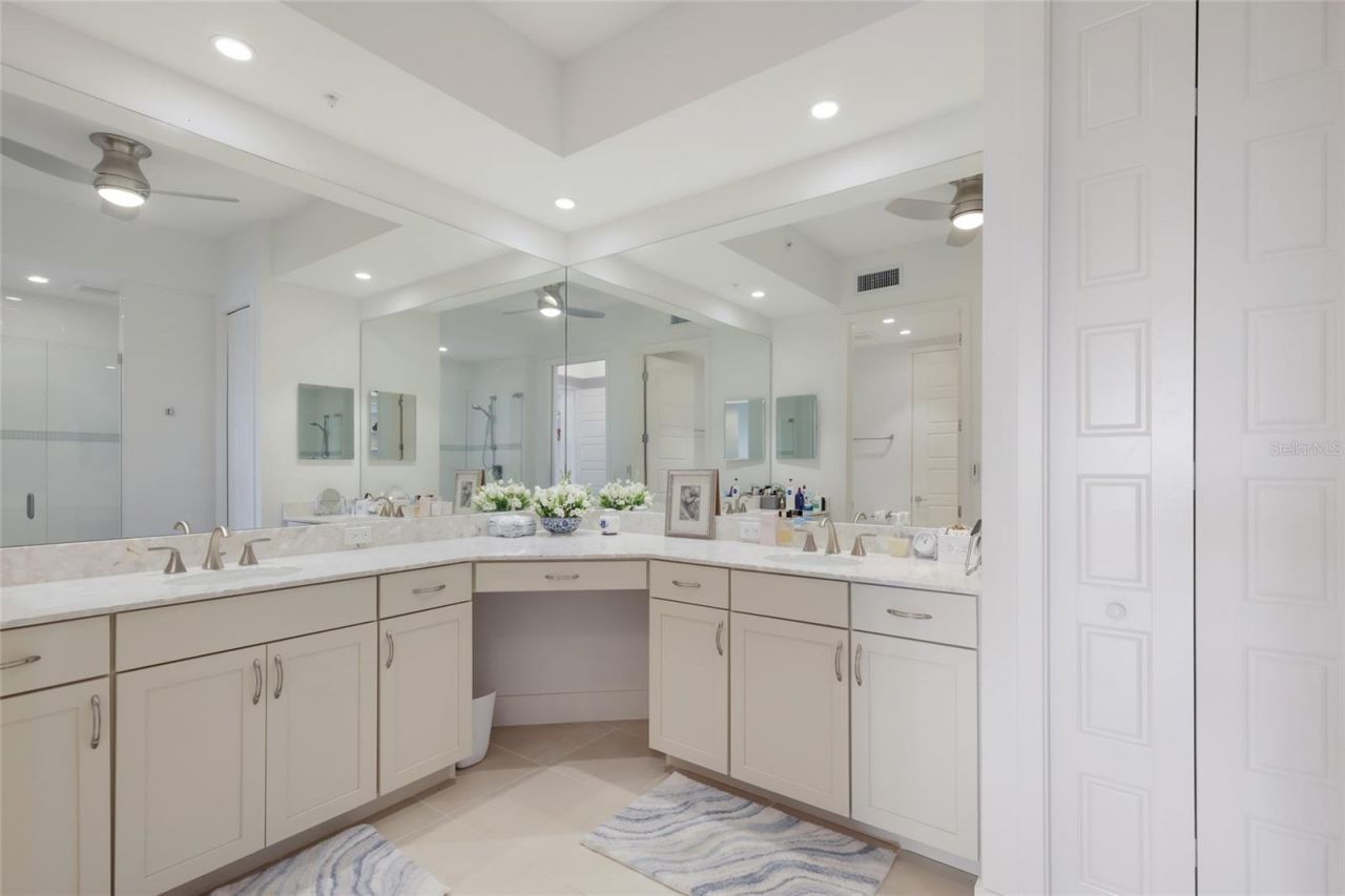 10530 Boardwalk Loop, Unit 601, Bradenton, FL 34202 Photo