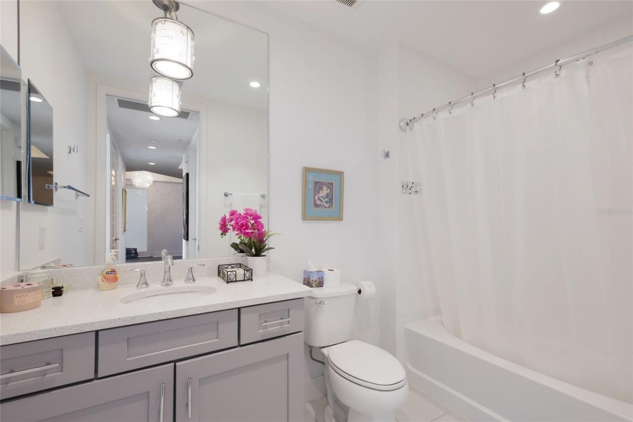 10530 Boardwalk Loop, Unit 601, Bradenton, FL 34202 Photo