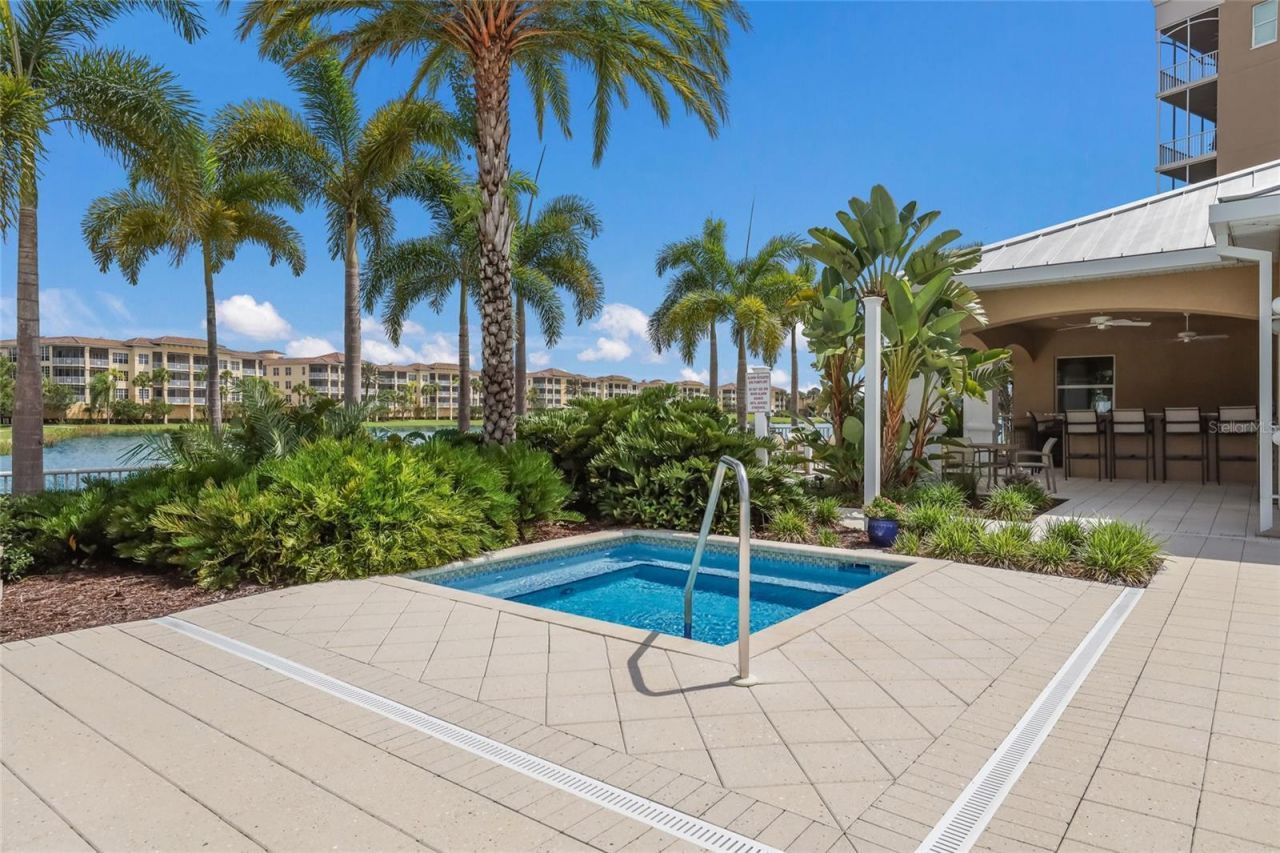 10530 Boardwalk Loop, Unit 601, Bradenton, FL 34202 Photo