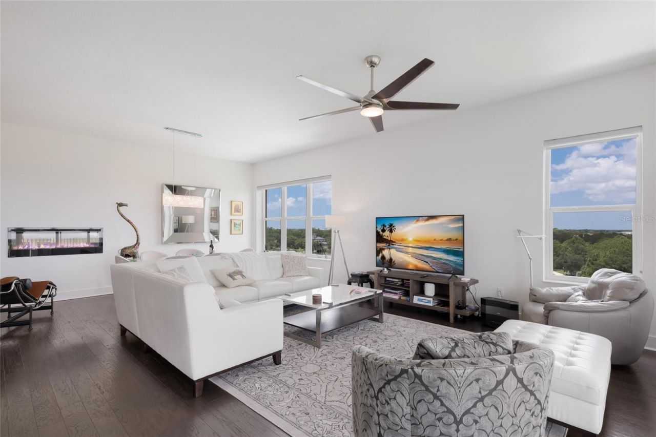 10530 Boardwalk Loop, Unit 601, Bradenton, FL 34202 Photo